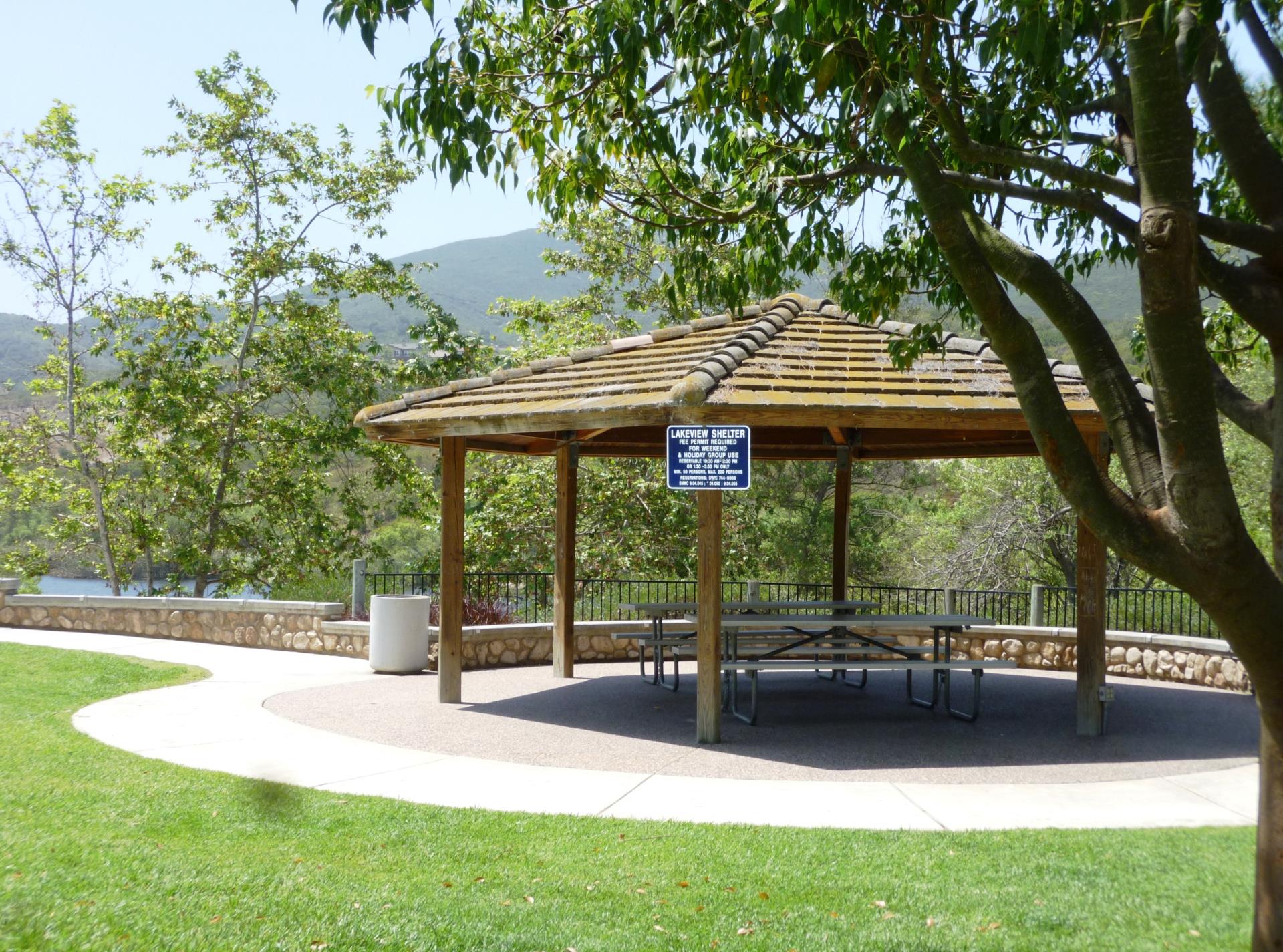 Lakeview Park Shelter