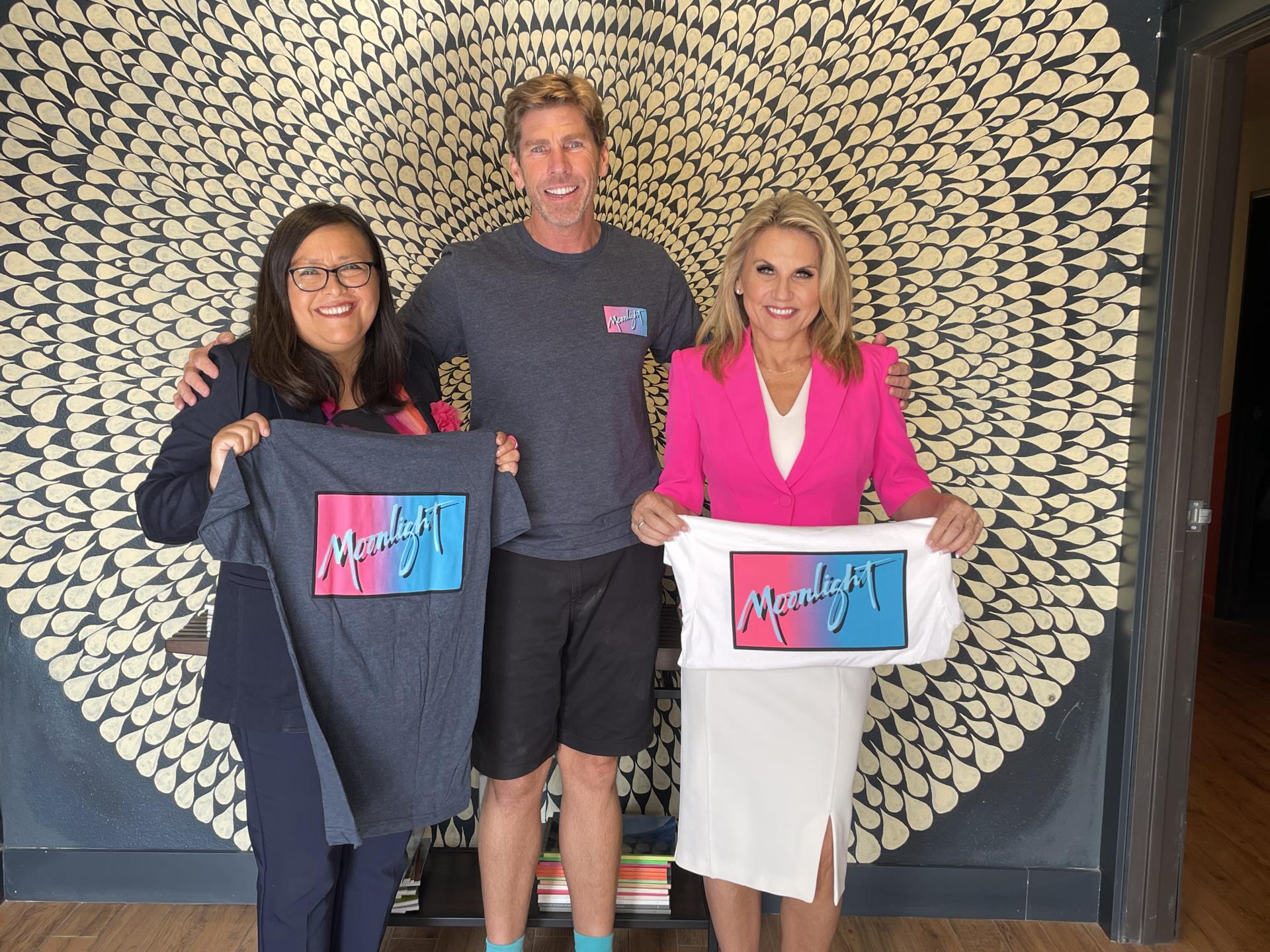 Moonlight Glassing Group Photo